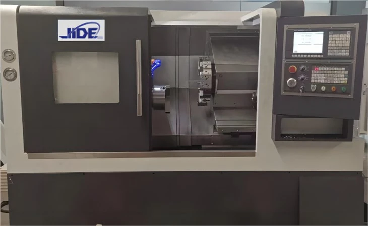 CNC turning lathe